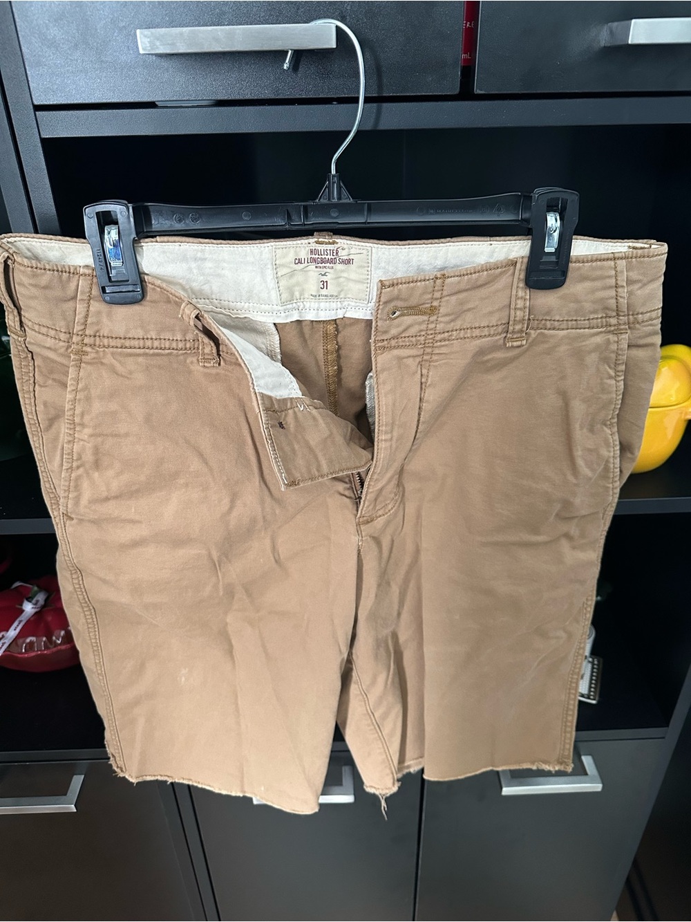 Hollister Men's Brown Flat-Front Casual Shorts